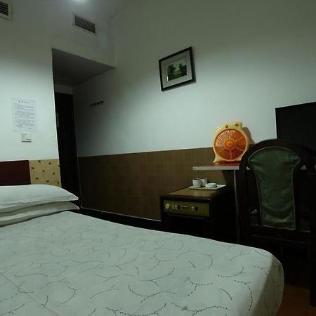 Bin Mao Hotel- Далянь Экстерьер фото