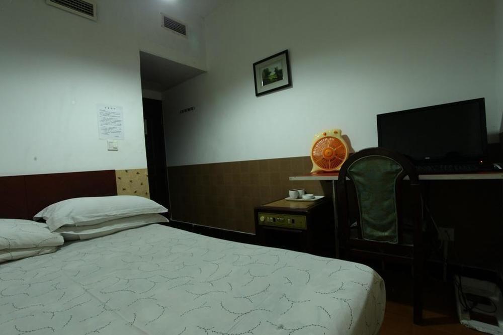 Bin Mao Hotel- Далянь Экстерьер фото